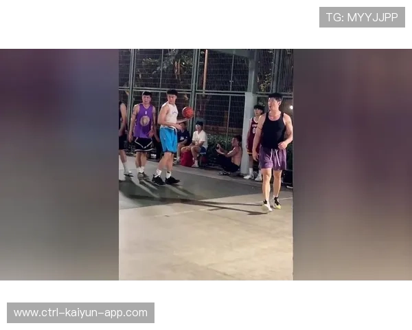 强强对抗🔥火星四溅